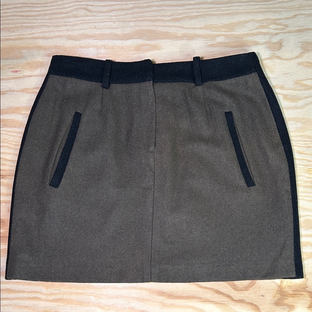 W. STORY Brown Skirt – Black Trim  Size 6 Sleek & Versatile